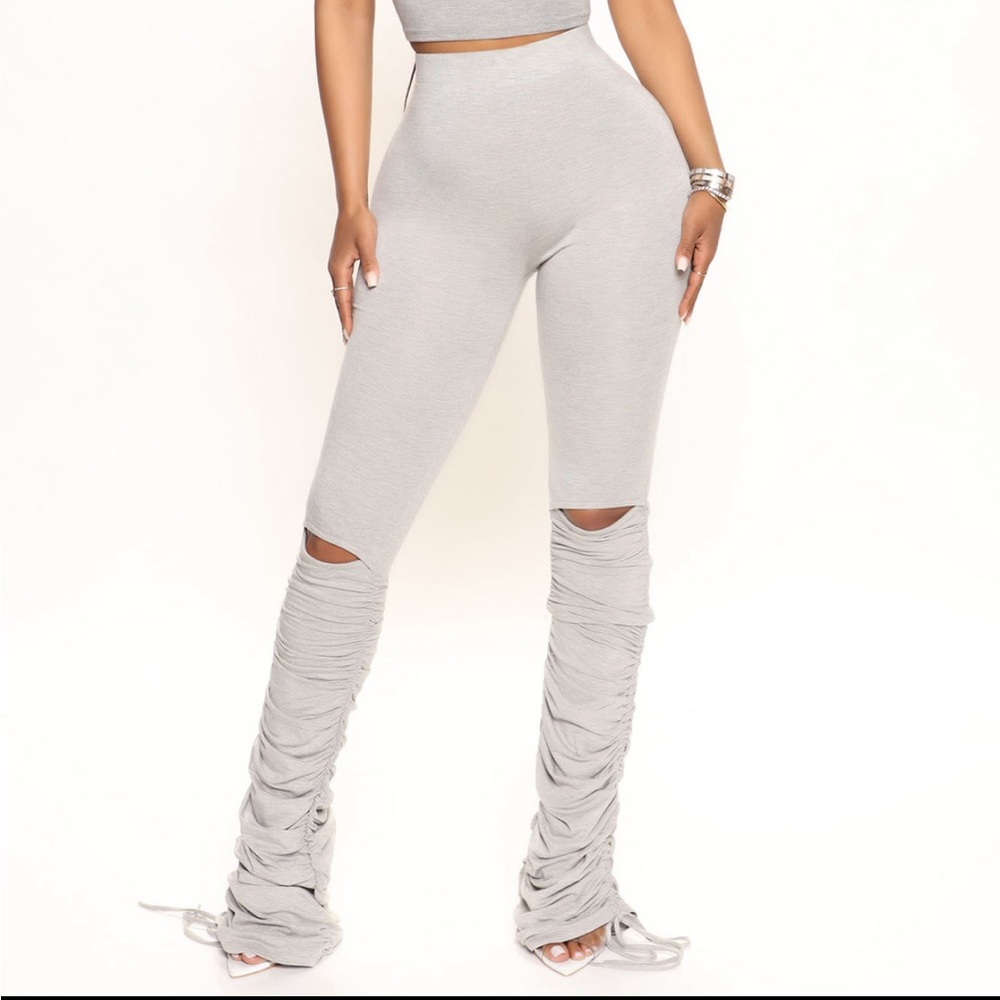 NEW Fashion Nova - CALL ME MAYBE STACKED PANT Sz M